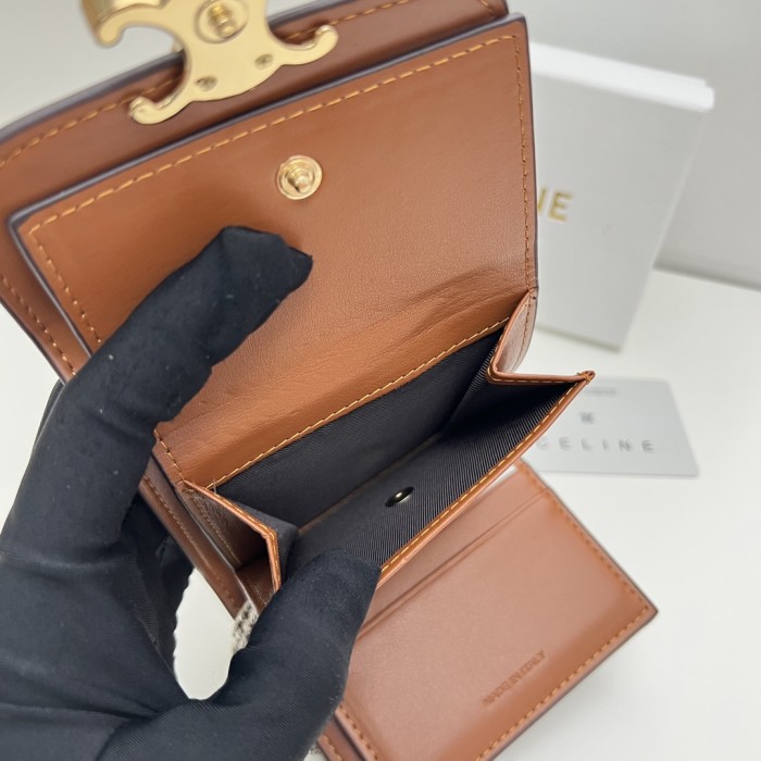 202210SS新作Celineセリーヌ 短財布 スーパーコピー