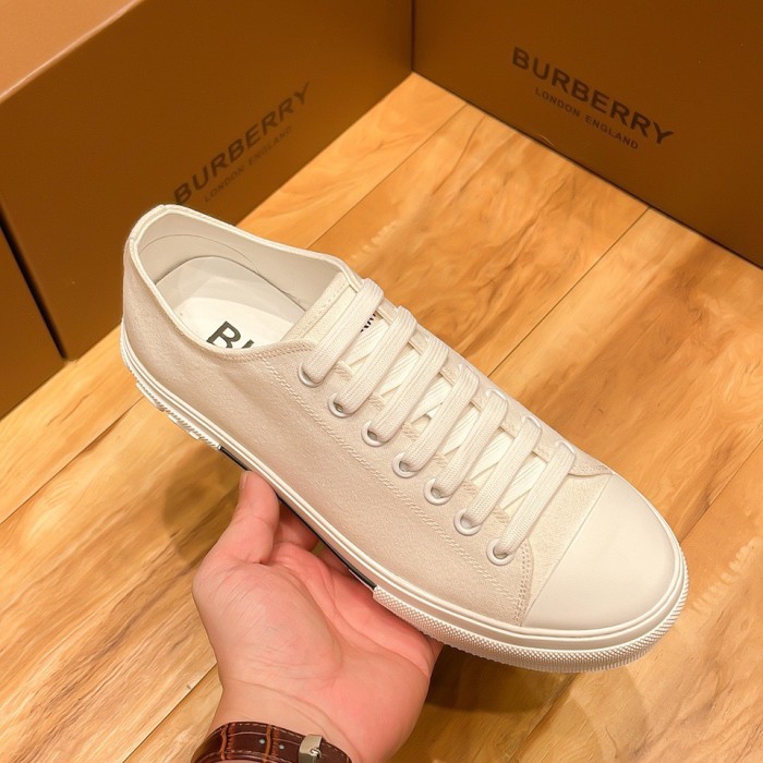 202210最新Burberryスニーカーメンズ バーバリー シューズ靴 スーパーコピー