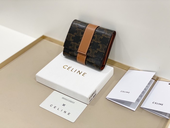 202210SS新作Celineセリーヌ 短財布 スーパーコピー