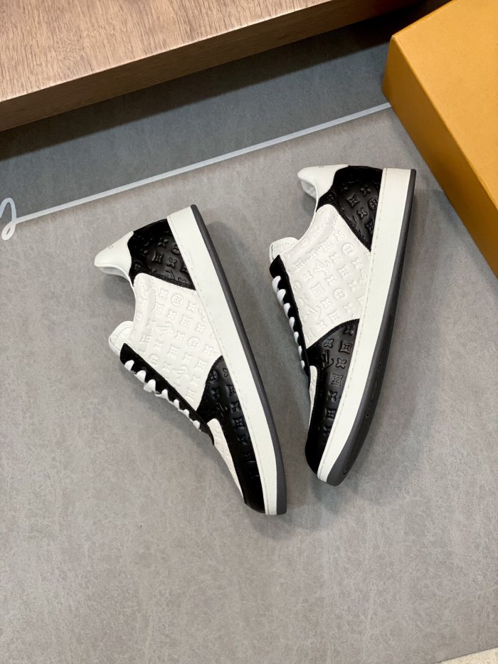202210最新Louis Vuitton スニーカーメンズ ルイヴィトン シューズ靴 スーパーコピー