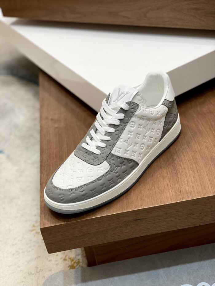 202210最新Louis Vuitton スニーカーメンズ ルイヴィトン シューズ靴 スーパーコピー