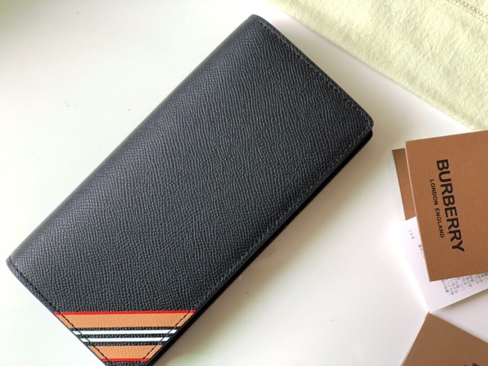 202210SS新作Burberry バーバリー 長財布スーパーコピー