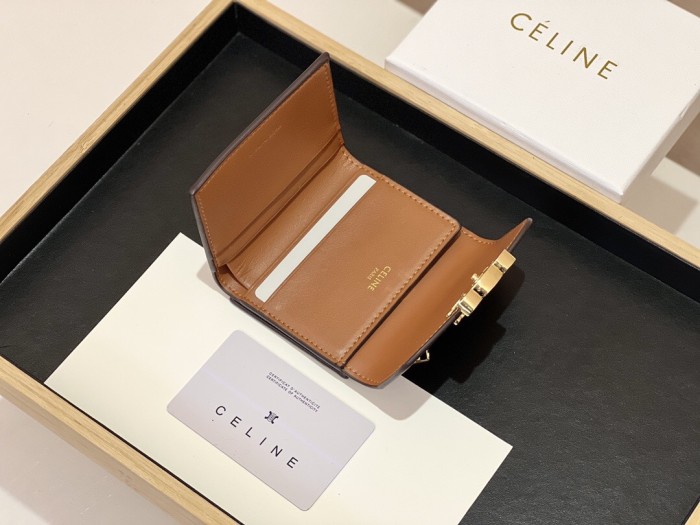 202210SS新作Celineセリーヌ 短財布 スーパーコピー