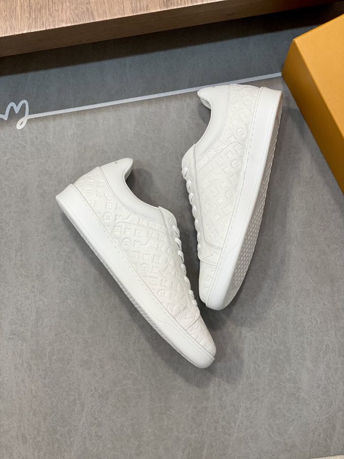 202210最新Louis Vuitton スニーカーメンズ ルイヴィトン シューズ靴 スーパーコピー