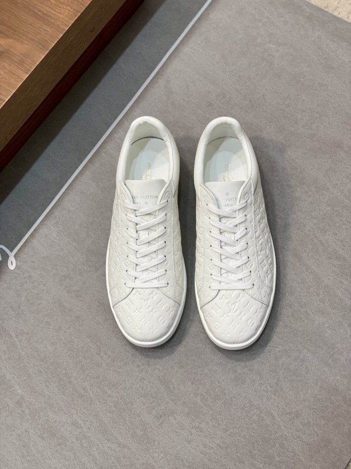 202210最新Louis Vuitton スニーカーメンズ ルイヴィトン シューズ靴 スーパーコピー