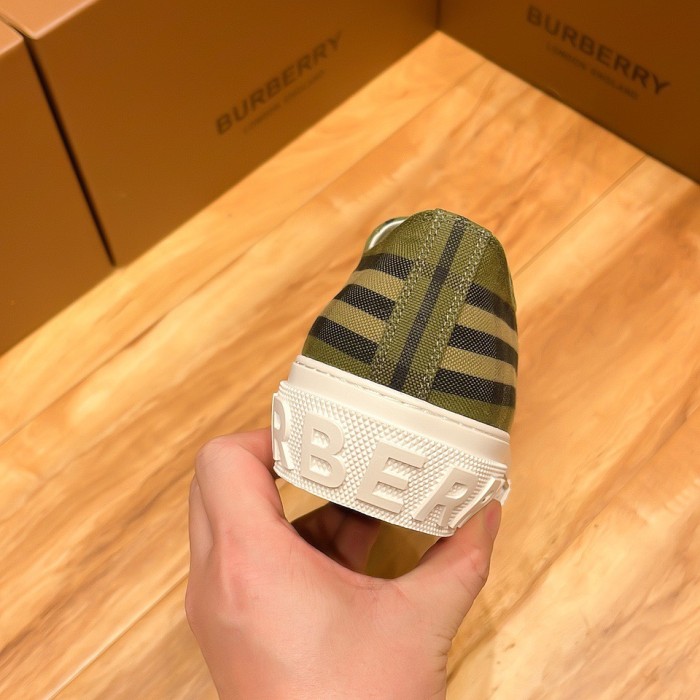 202210最新Burberryスニーカーメンズ バーバリー シューズ靴 スーパーコピー