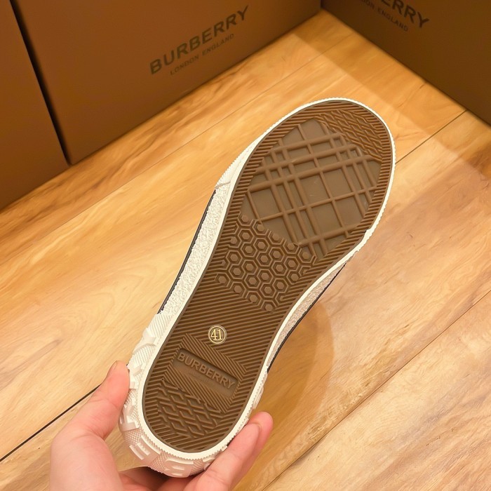 202210最新Burberryスニーカーメンズ バーバリー シューズ靴 スーパーコピー