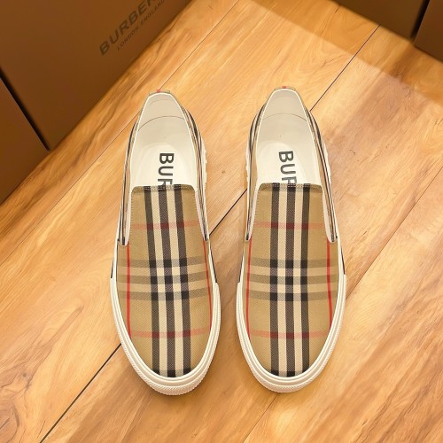 202211最新Burberryスニーカーメンズ バーバリー シューズ靴 スーパーコピー