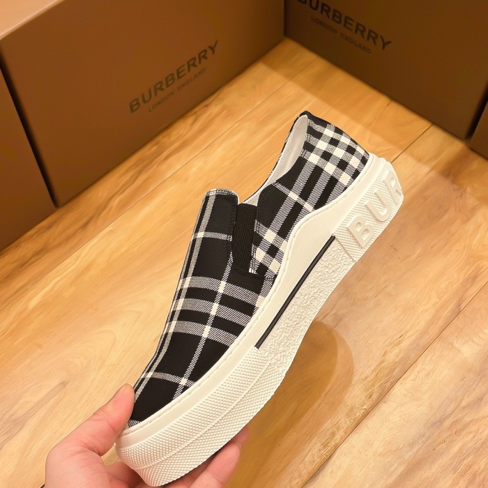 202211最新Burberryスニーカーメンズ バーバリー シューズ靴 スーパーコピー