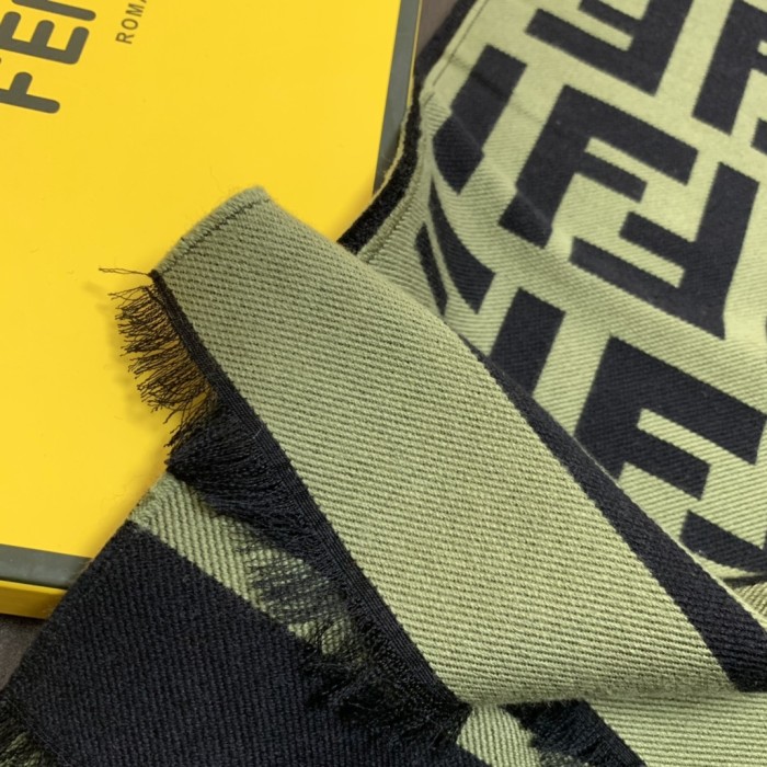 202211SS新作Fendi フェンディ レディースマフラースーパーコピー