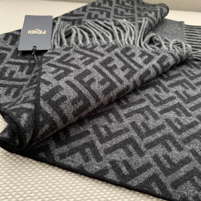 202211SS新作Fendi フェンディ レディースマフラースーパーコピー