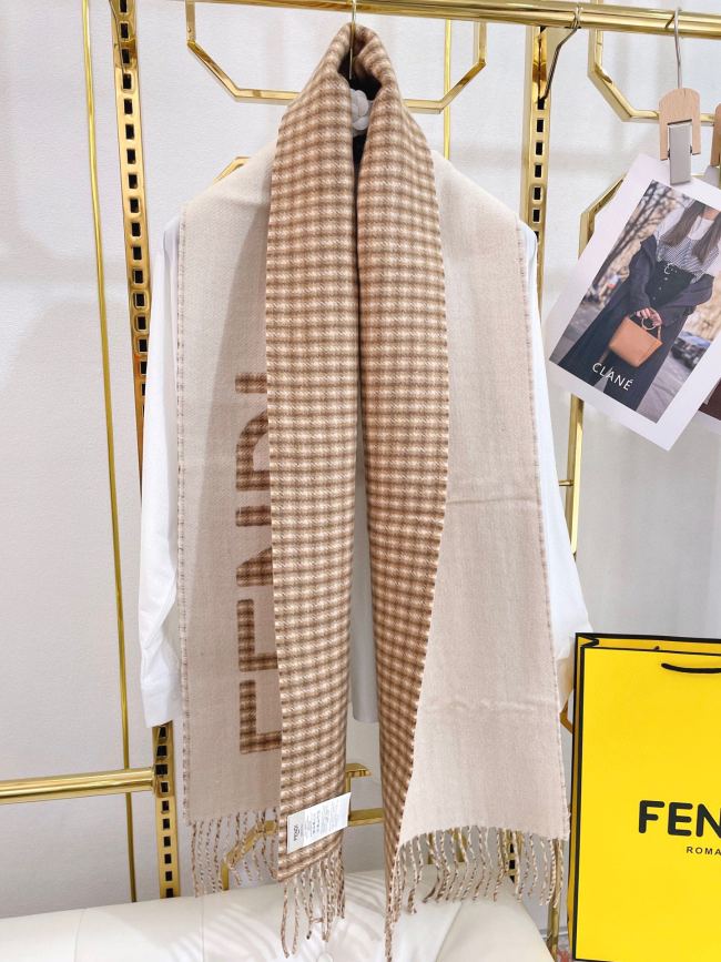 202211SS新作Fendi フェンディ レディースマフラースーパーコピー