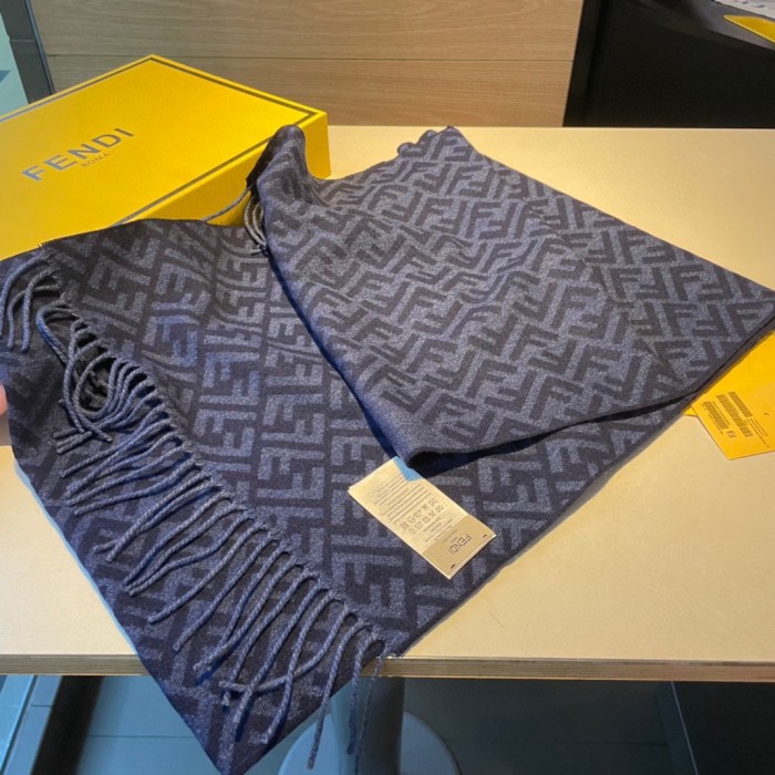 202211SS新作Fendi フェンディ レディースマフラースーパーコピー