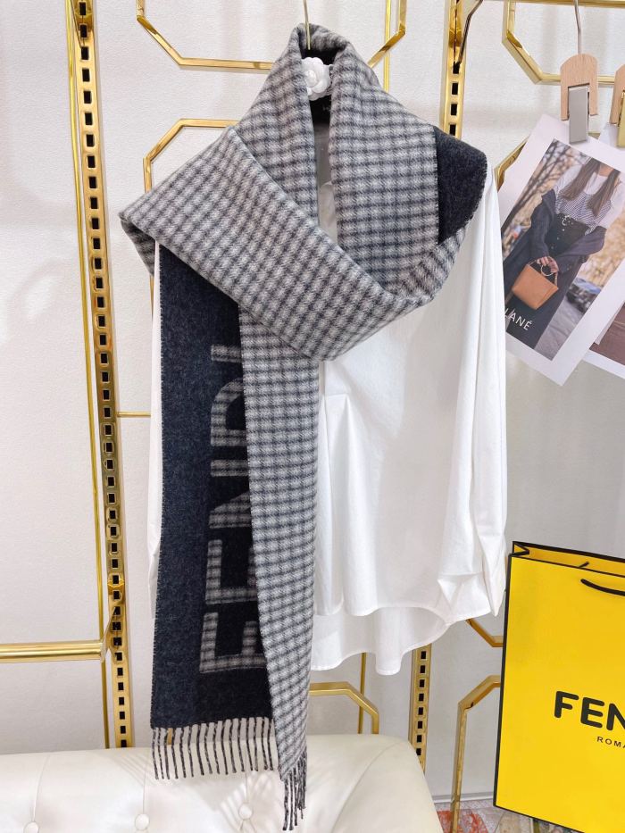202211SS新作Fendi フェンディ レディースマフラースーパーコピー