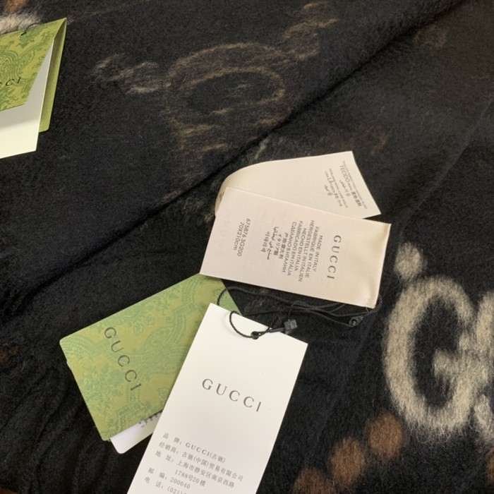 202211SS新作Gucciグッチ レディースマフラースーパーコピー