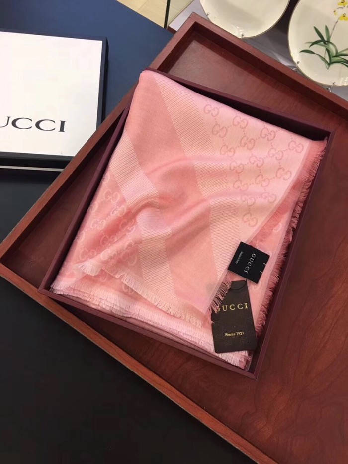202211SS新作Gucciグッチ レディースマフラースーパーコピー