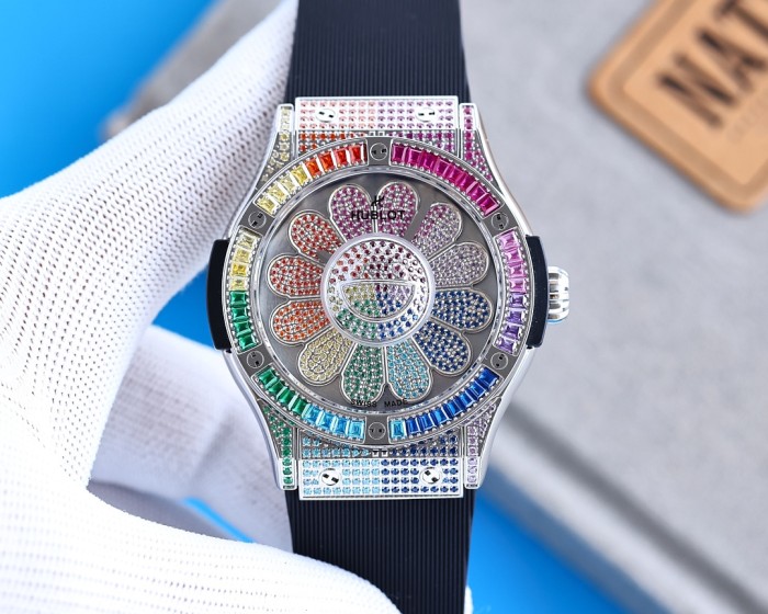 202211SS新作HUBLOT ウブロメンズ時計 スーパーコピー5色