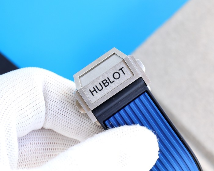 202211SS新作HUBLOT ウブロメンズ時計 スーパーコピー4色