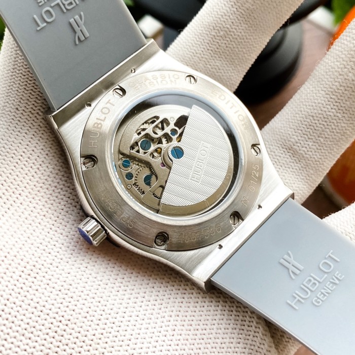 202211SS新作HUBLOT ウブロメンズ時計 スーパーコピー5色