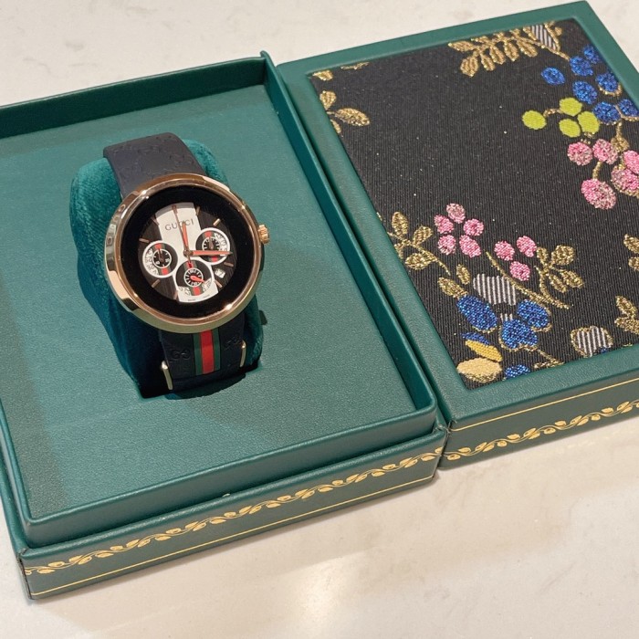 202211SS新作Gucciグッチ メンズ時計 スーパーコピー