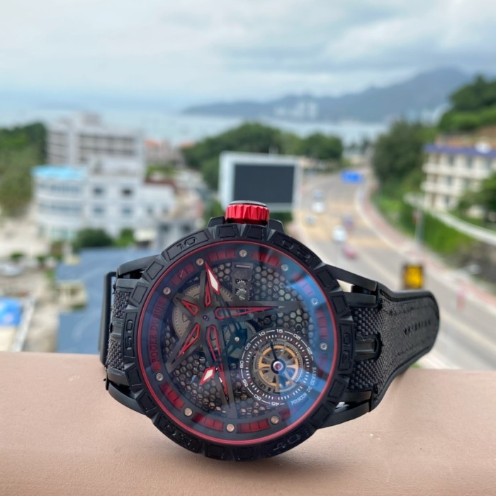 202211SS新作ROGER DUBUISロジェデュブイメンズ時計 スーパーコピー3色