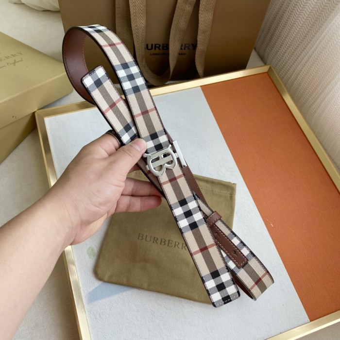 202211SS新Burberryバーバリーベルトスーパーコピー