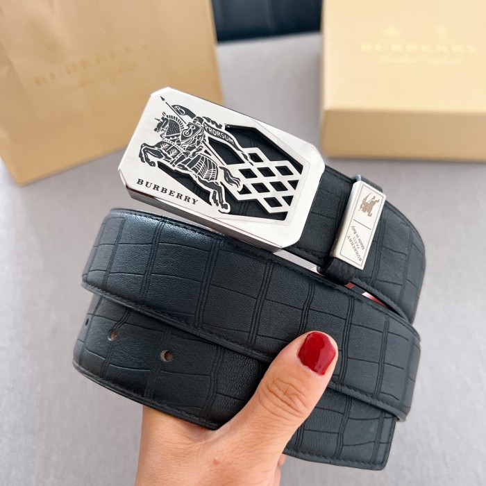202211SS新Burberryバーバリーベルトスーパーコピー
