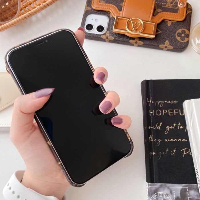 202211ルイヴィトン/Louis Vuitton ケース最新全機種13 Pro/11/Xs Max/Xr/XS/iPhone7/7P/8/8P/iPhone12/13/14 2色