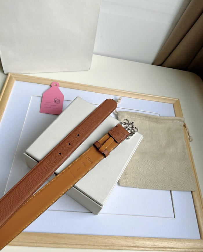 202211SS新作Loeweロエベベルトスーパーコピー