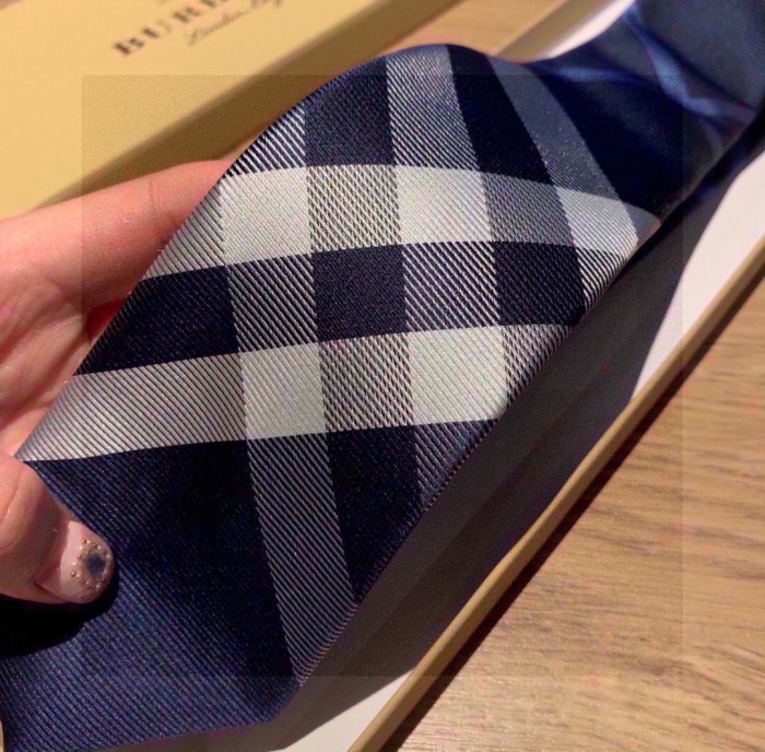 202211SS新作Burberry バーバリーネクタイ スーパーコピー