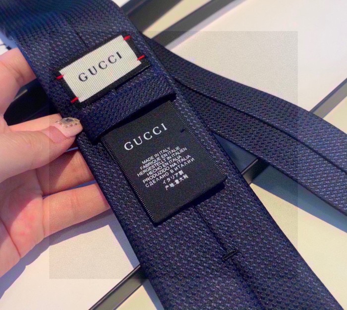 202211SS新作Gucciグッチネクタイ スーパーコピー