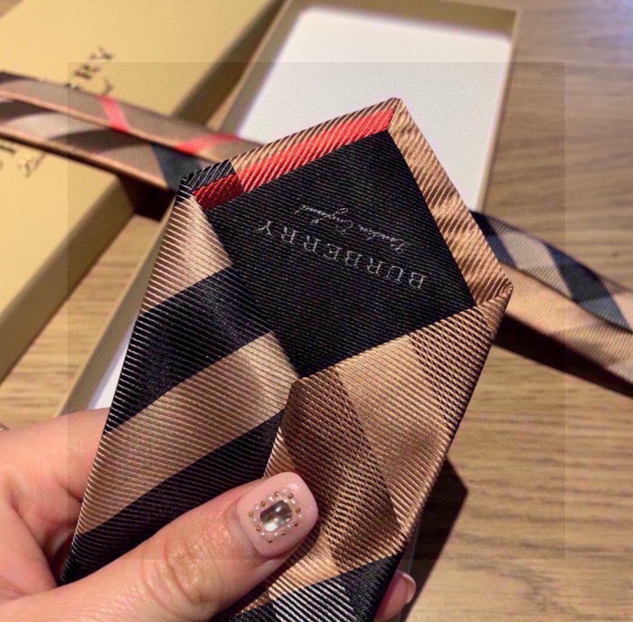 202211SS新作Burberryバーバリーネクタイ スーパーコピー