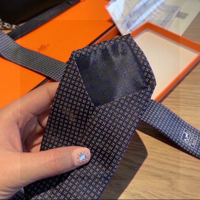 202211SS新作Hermes エルメスネクタイ スーパーコピー