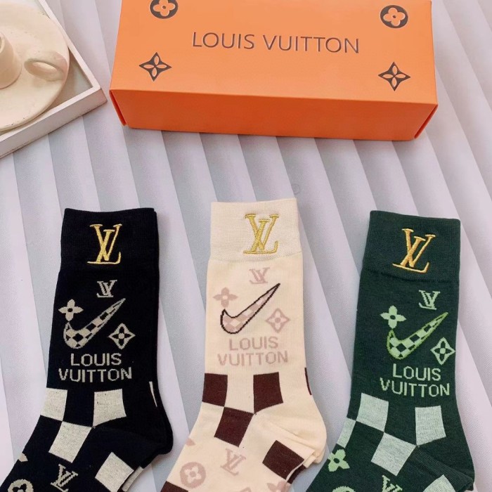 202211SS新作 Louis Vuitton ルイヴィトン 靴下って スーパーコピー
