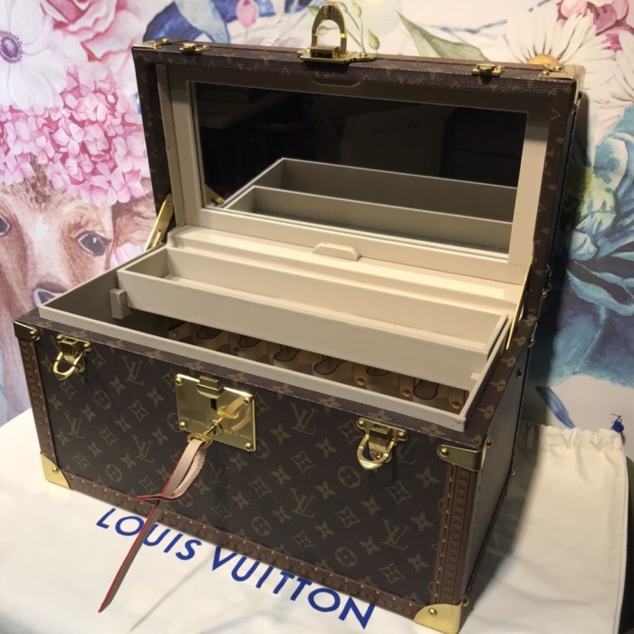 Louis Vuitton　ルイヴィトン　コフレ トレゾール　LV化粧ボックス　コレクション　モノグラム①