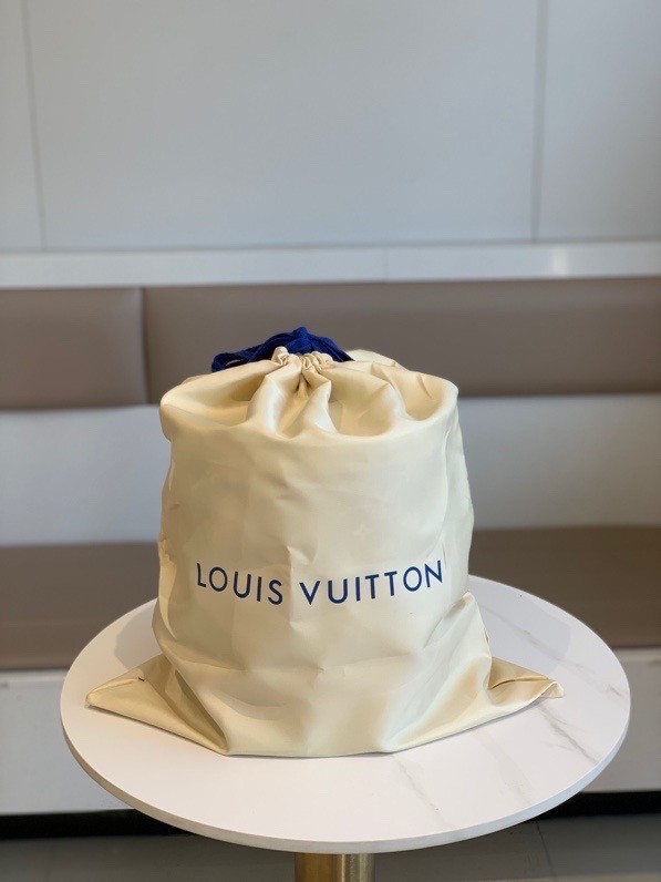 Louis Vuitton ルイヴィトン　ゴミ箱　ダストボックス　リビング/キッチン/寝室用　2重構造蓋なし10L　インテリア 星空モノグラム