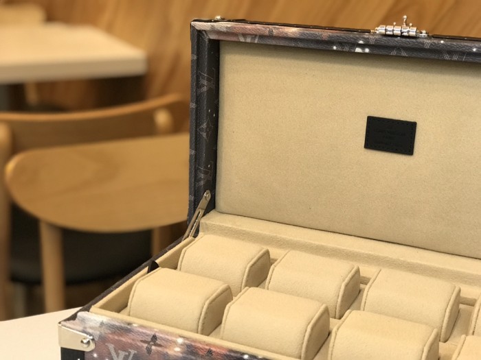 コフレ 8 モントル　ルイヴィトン/Louis Vuitton　ウォッチケース/時計ボックス/ハードケース　LV腕時計収納ボックス　選べる2色