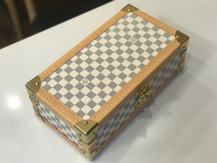 コフレ 8 モントル　ルイヴィトン/Louis Vuitton　ウォッチケース/時計ボックス/ハードケース　LV腕時計収納ボックス　白色ダミエ