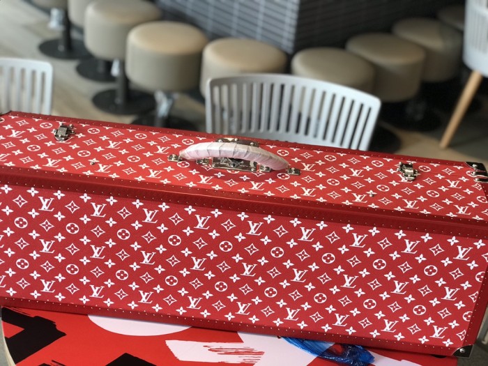 超レア　シュプリーム ルイヴィトン　コフレ トレゾール　ハードケース　トランク　スケボーケースLouis Vuitton/Supreme