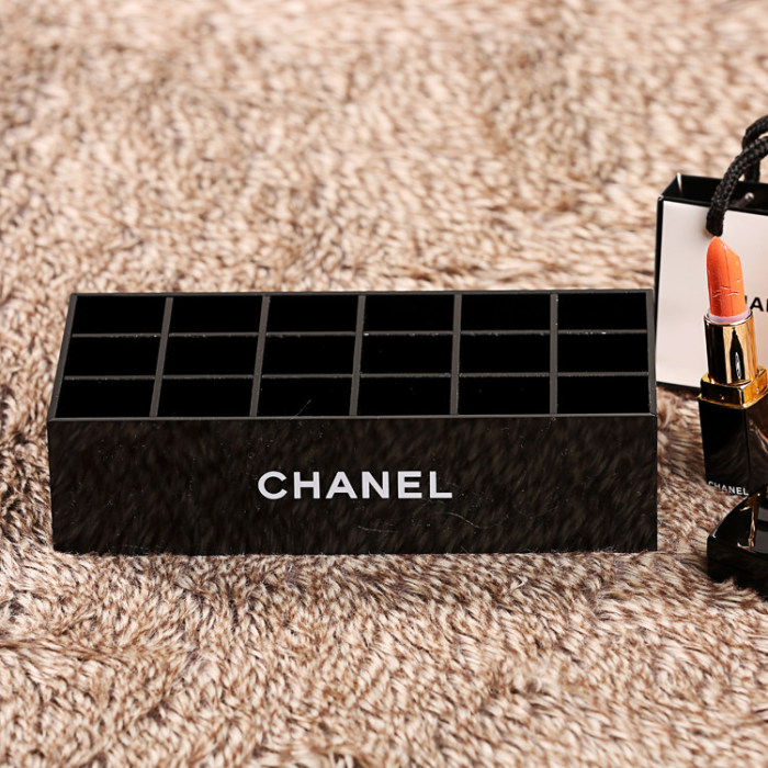 シャネル小物入れ　CHANELアクリル収納ボックス　メイクボックス　口紅ボックス　インテリア