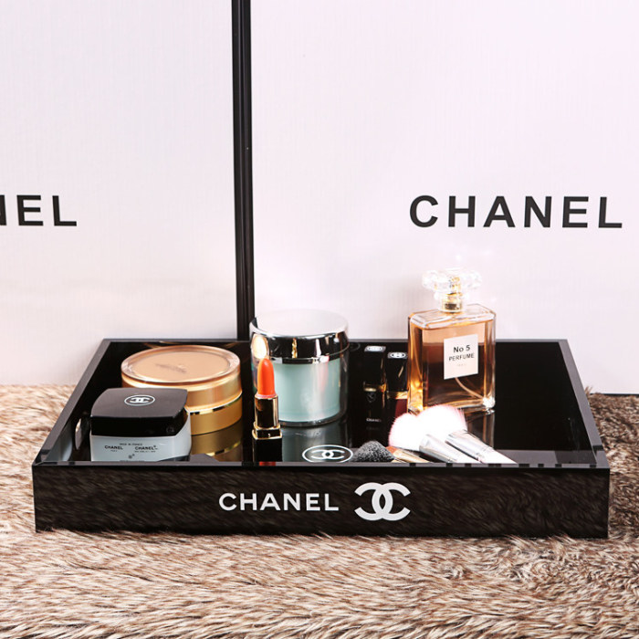 CHANEL/シャネル　小物入れ　アクリルお盆　人気収納ボックス　口紅/コットンパフ/香水/化粧品雑貨