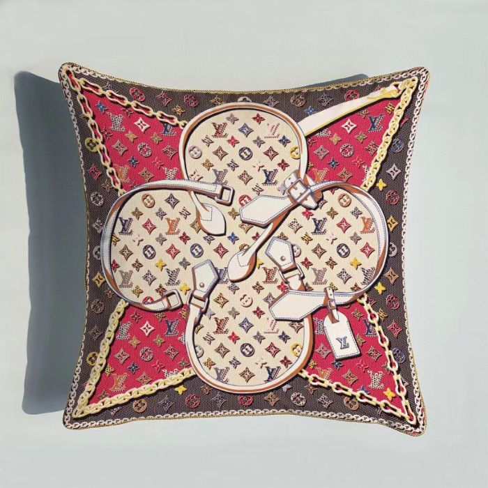 LOUIS VUITTON　ルイヴィトン　クッション　モノグラム　中綿付き　オシャレ抱き枕カバー　まくら　ブランド枕　座布　団カバー　6色選択可
