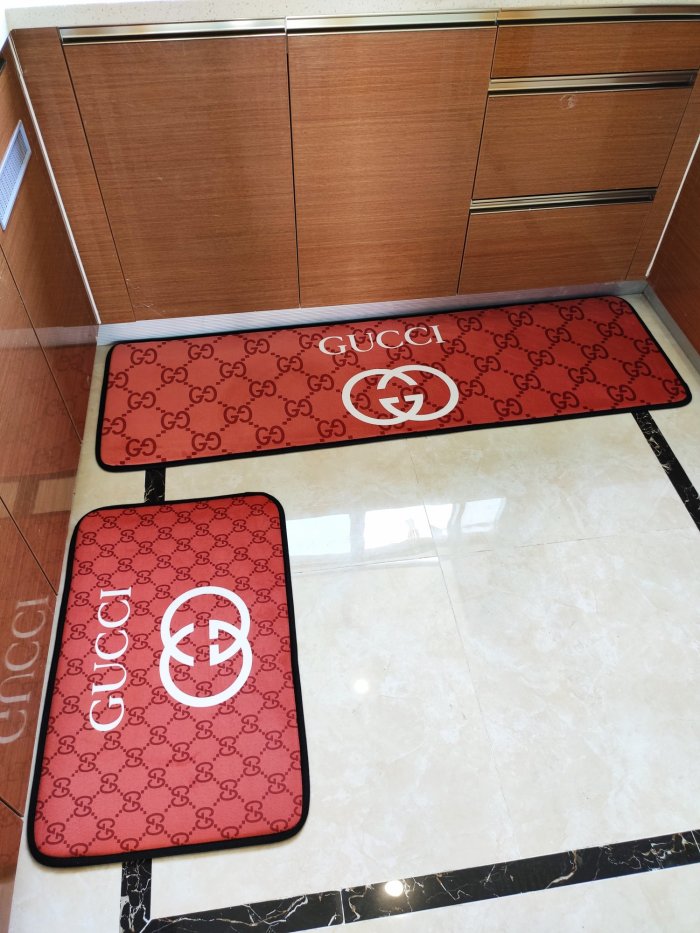 GUCCIカーペット　人気マットグッチ　キッチンマット　トイレマット　フロアマット　ベッドルーム/浴室/新居絨毯★洗える