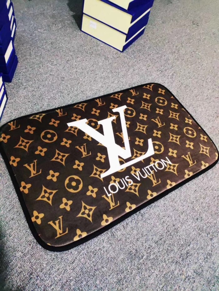 ルイヴィトン　LOUIS VUITTON　玄関マット超人気　モノグラム　LVマーク　ブラウン　キッチマット　バスマット