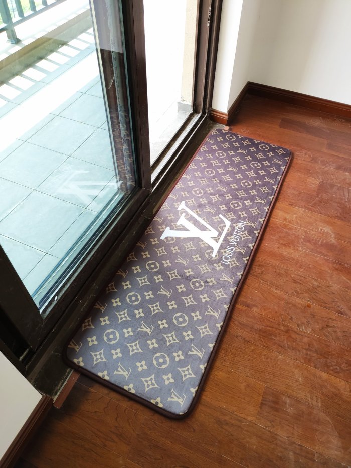 LOUIS VUITTON　ルイヴィトン　カーペット絨毯　玄関マット/キッチンマット/トイレマット/ベッドルームマット　洗える2種サイズ