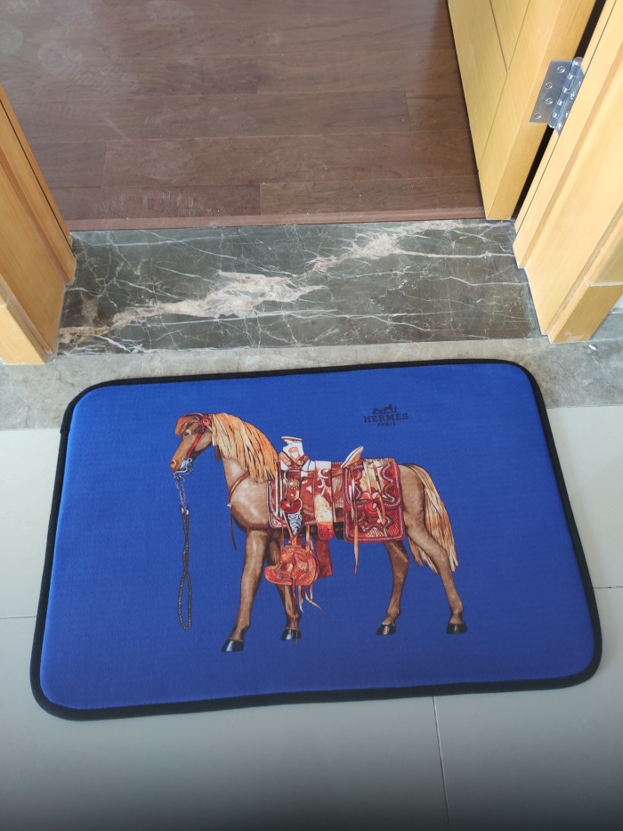 HERMES　エルメス　馬柄　カーペット　ラグマット　浴室/キッチン/玄関マット　オールシーズン　選べる3色2種サイズ