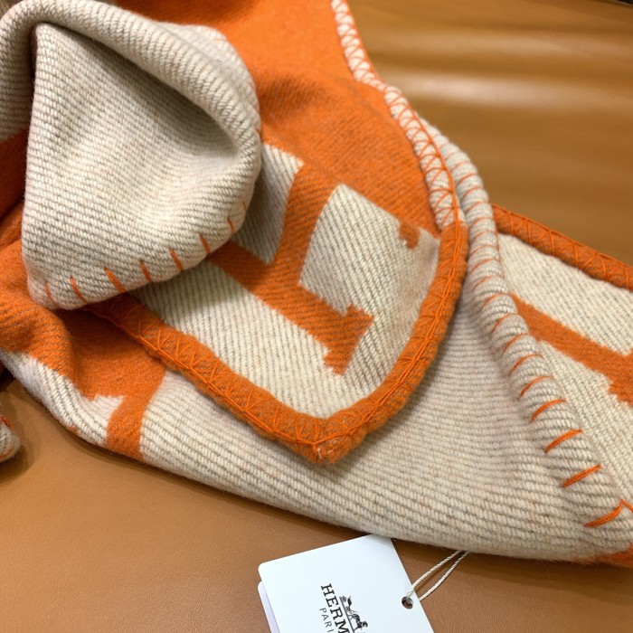 Hermes　エルメス　暖かい ウールブランケット ジャガード ６色　Hマーク　毛布　ベッド/カー/旅行/子供用でき