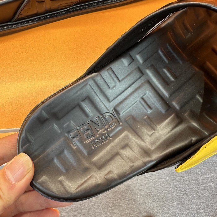 高品質FENDI フェンディ メンズ 春夏 スリッパ