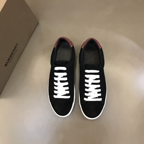 Burberryバーバリー 激安メンズ クラシック ロートップ スニーカー