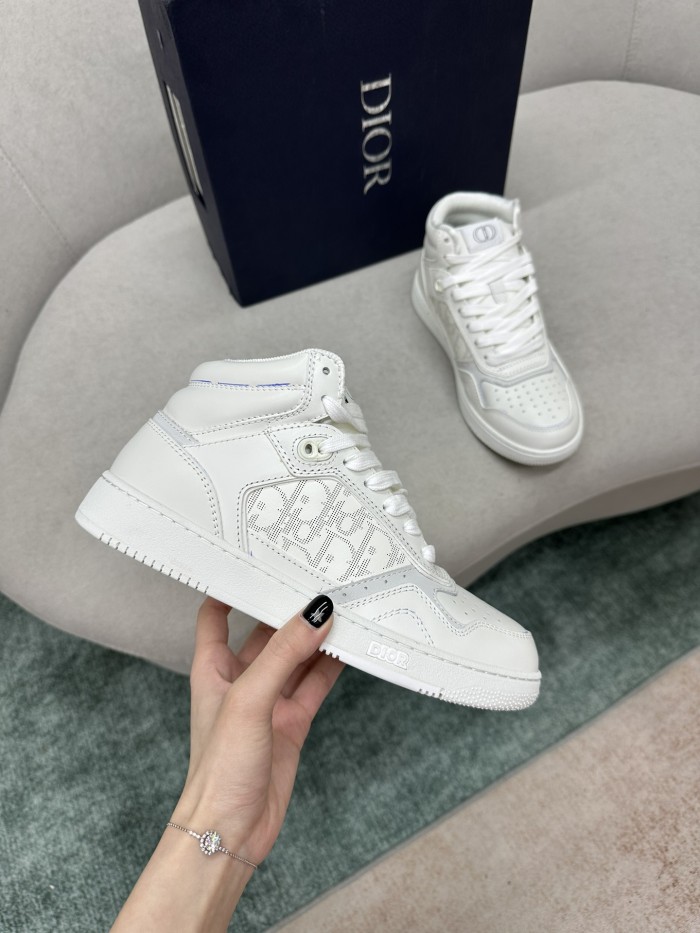 DIOR-ディオールが新作B30スニーカーを発表スーパーコピー